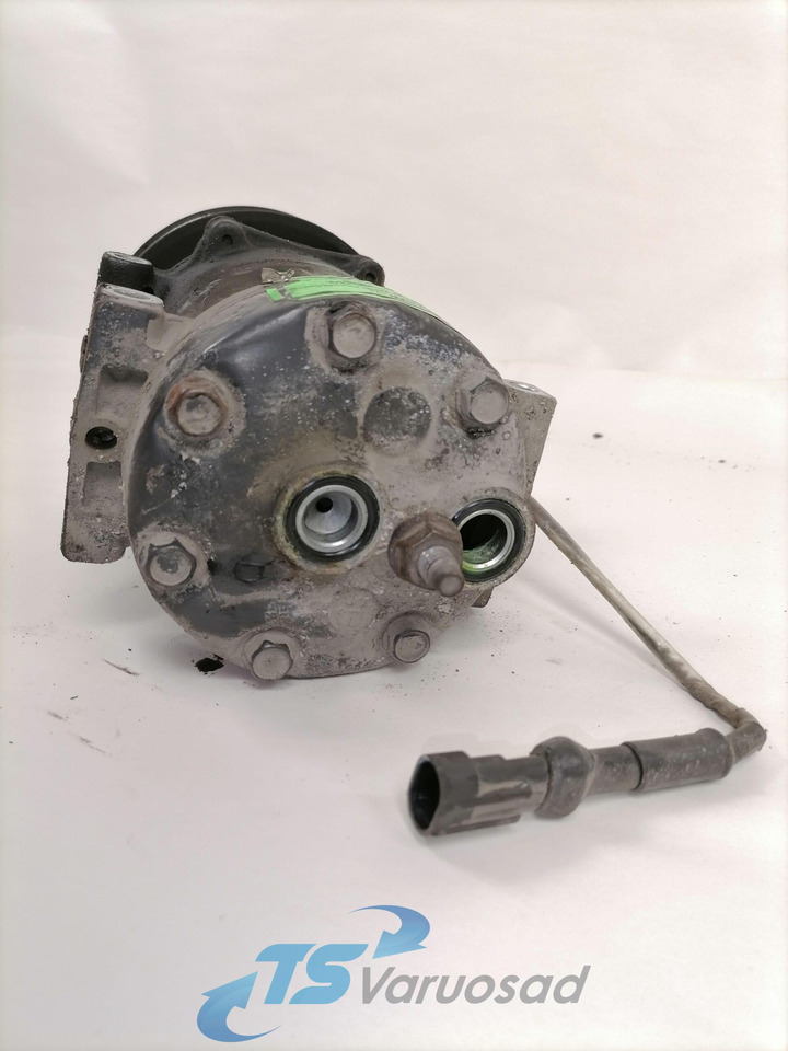 DAF A/C compressor 1685170 - Heating/ Ventilation for Truck: picture 4 DAF A/C compressor 1685170 - Heating/ Ventilation for Truck: picture 4
