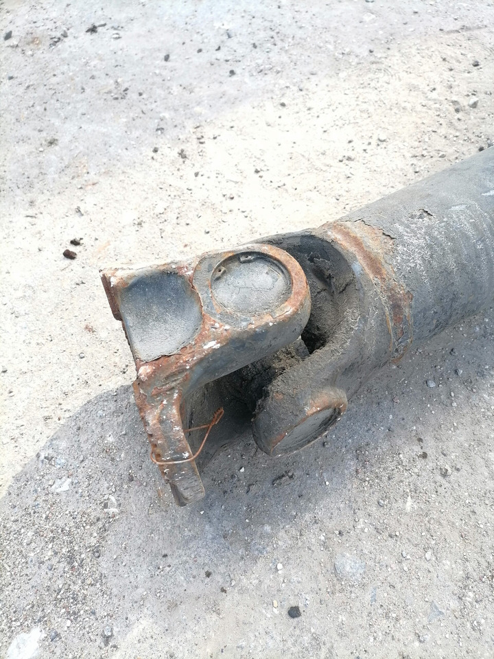 DAF Propeller shaft 12345 - Propeller shaft for Truck: picture 4 DAF Propeller shaft 12345 - Propeller shaft for Truck: picture 4