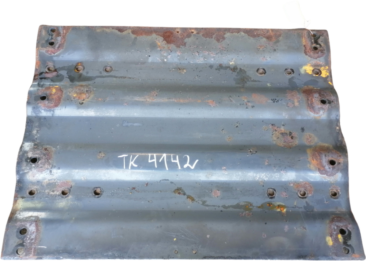 DAF Saddle plate 1377193 - Fifth wheel coupling for Truck: picture 1 DAF Saddle plate 1377193 - Fifth wheel coupling for Truck: picture 1