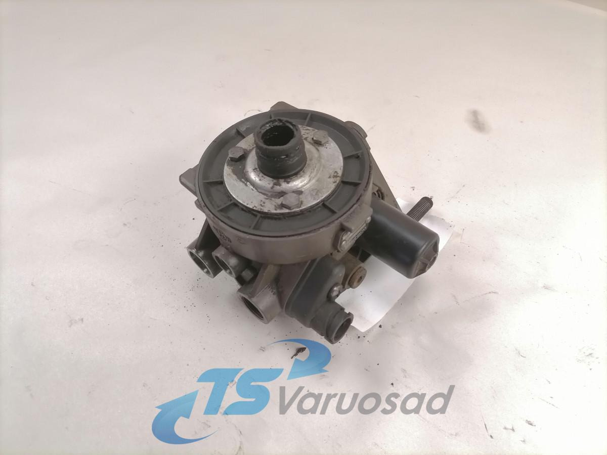 MAN Air dryer 81521026102 - Brake valve for Truck: picture 1 MAN Air dryer 81521026102 - Brake valve for Truck: picture 1