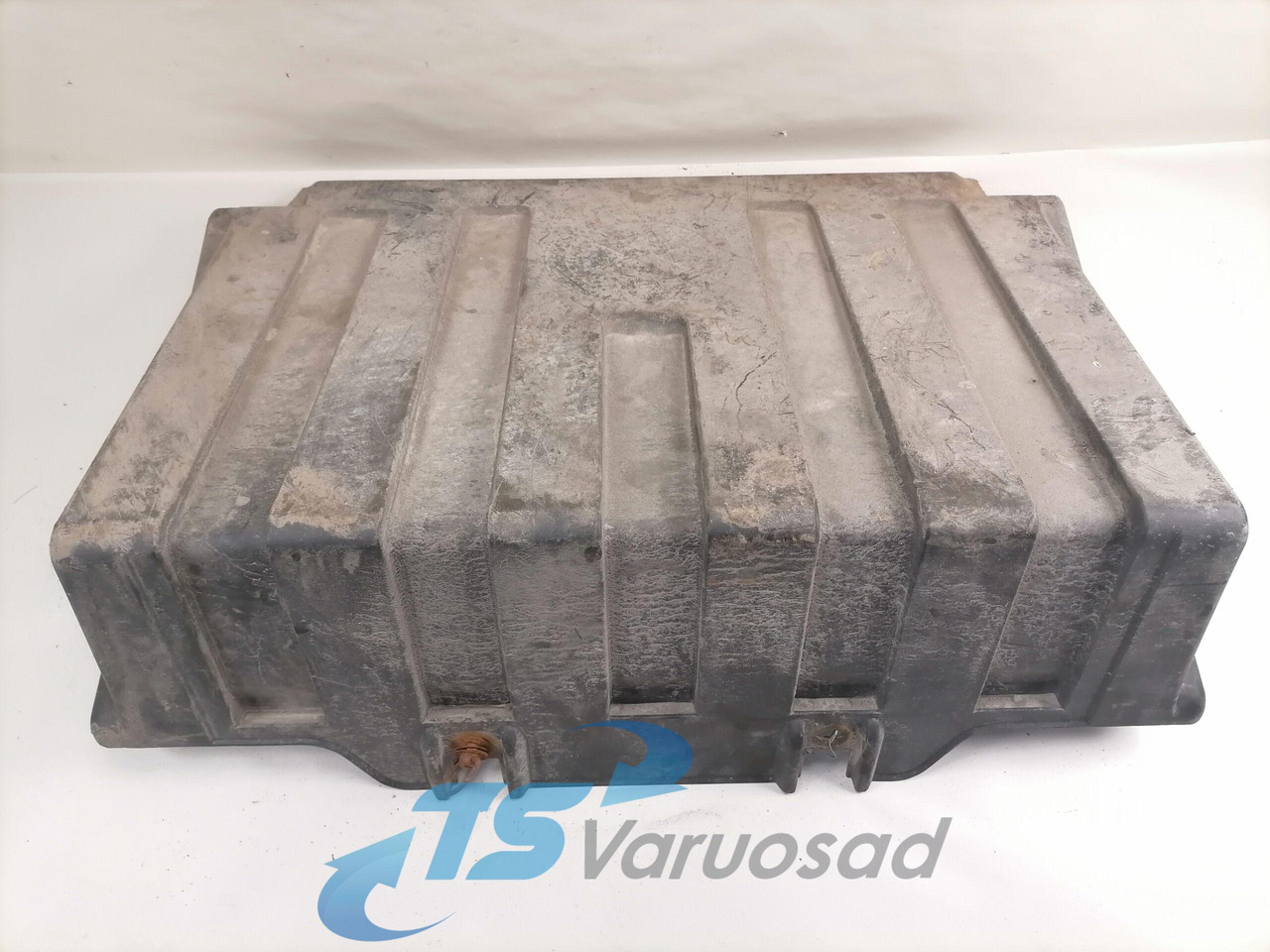 MAN Battery cover 81418600139 - Battery for Truck: picture 2 MAN Battery cover 81418600139 - Battery for Truck: picture 2