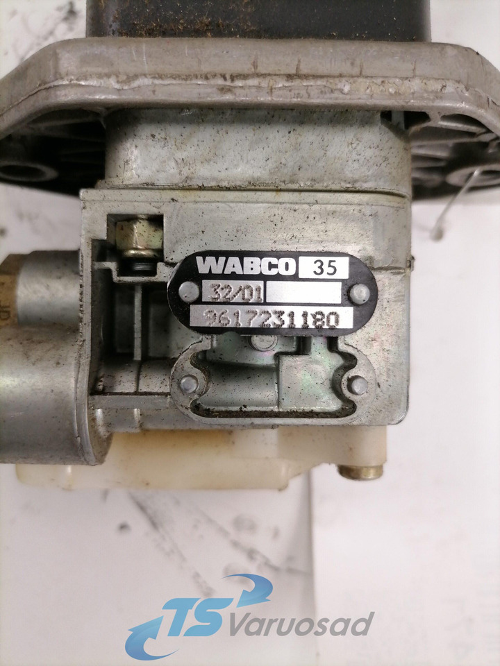 MAN Handbrake control lever 9617231180 - Universal part for Truck: picture 3 MAN Handbrake control lever 9617231180 - Universal part for Truck: picture 3