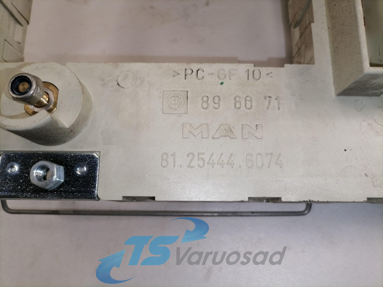 MAN Kaitsmepaneel 81254446074 - Fuse for Truck: picture 2 MAN Kaitsmepaneel 81254446074 - Fuse for Truck: picture 2