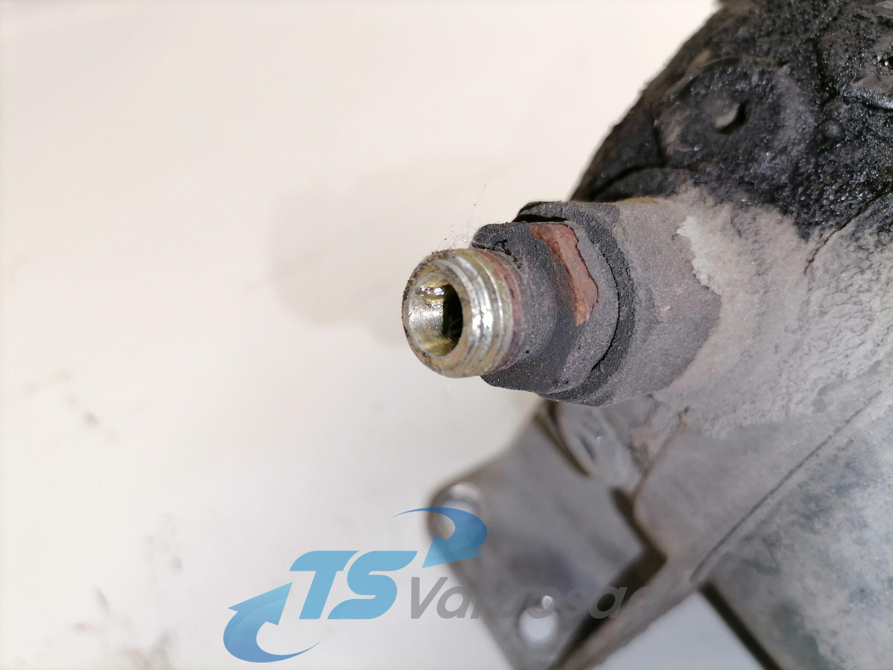 MAN Keskmäärde pump 81491016066 - Universal part for Truck: picture 5 MAN Keskmäärde pump 81491016066 - Universal part for Truck: picture 5