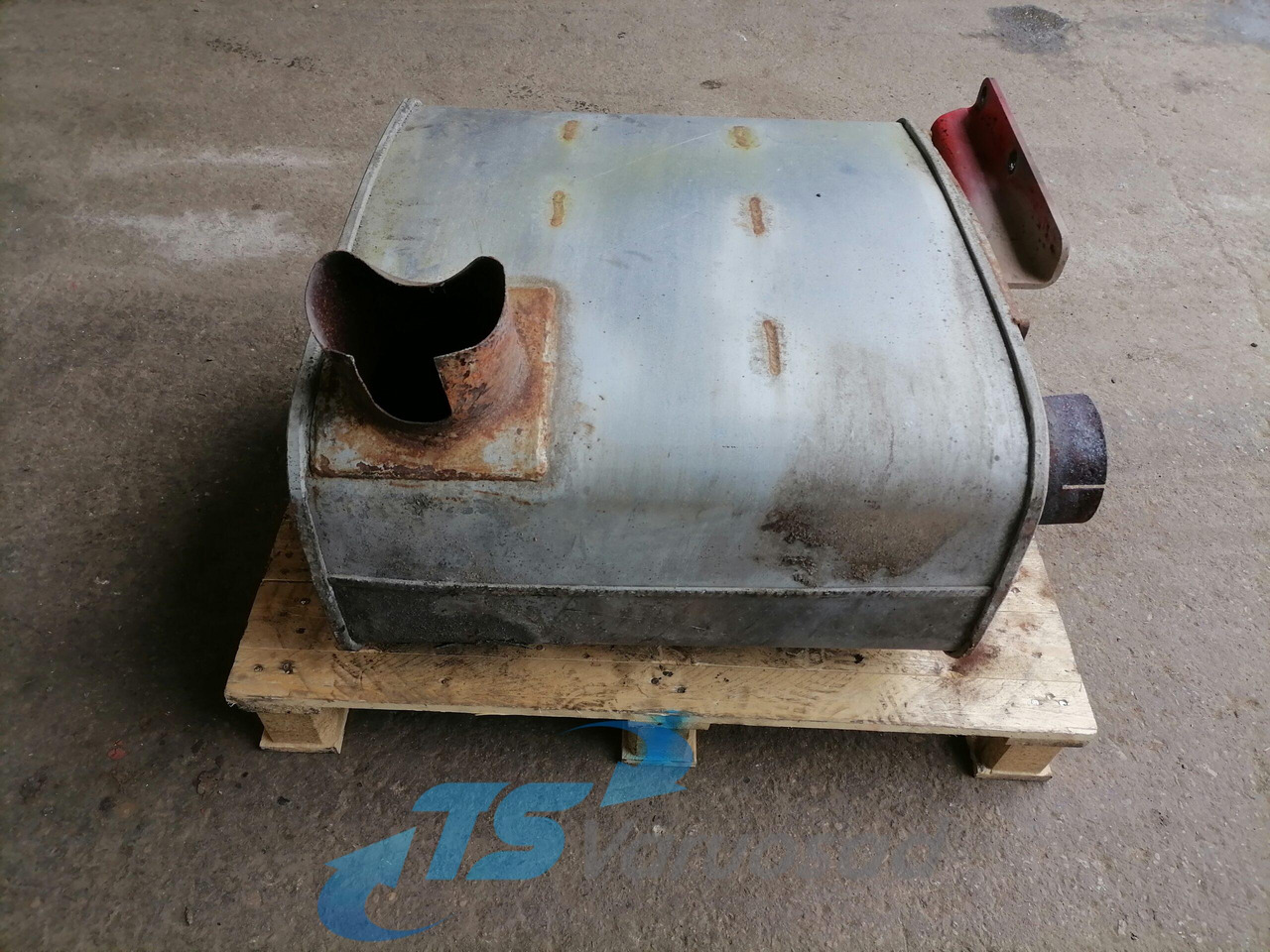 MAN Muffler 81151010346 - Muffler for Truck: picture 2 MAN Muffler 81151010346 - Muffler for Truck: picture 2