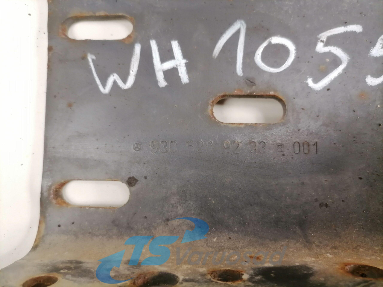 Mercedes-Benz Astmelaua kandur 9305209233 - Footstep for Truck: picture 4 Mercedes-Benz Astmelaua kandur 9305209233 - Footstep for Truck: picture 4