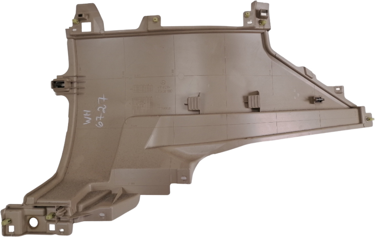Mercedes-Benz Salongi plastik A9606801880 - Universal part for Truck: picture 3 Mercedes-Benz Salongi plastik A9606801880 - Universal part for Truck: picture 3