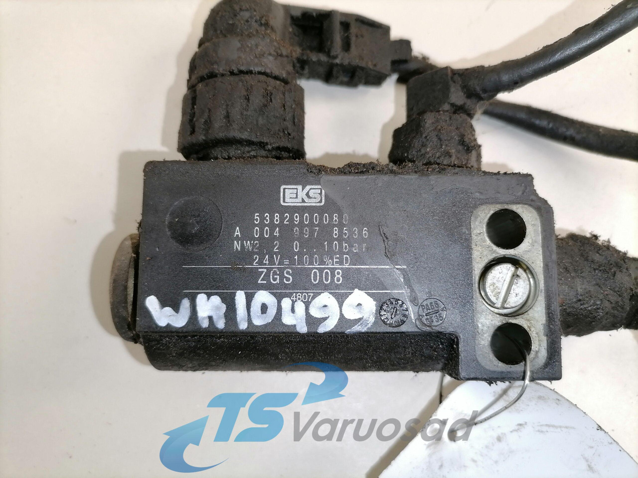 Mercedes-Benz Solenoid valve A0049978536 - Brake valve for Truck: picture 2 Mercedes-Benz Solenoid valve A0049978536 - Brake valve for Truck: picture 2