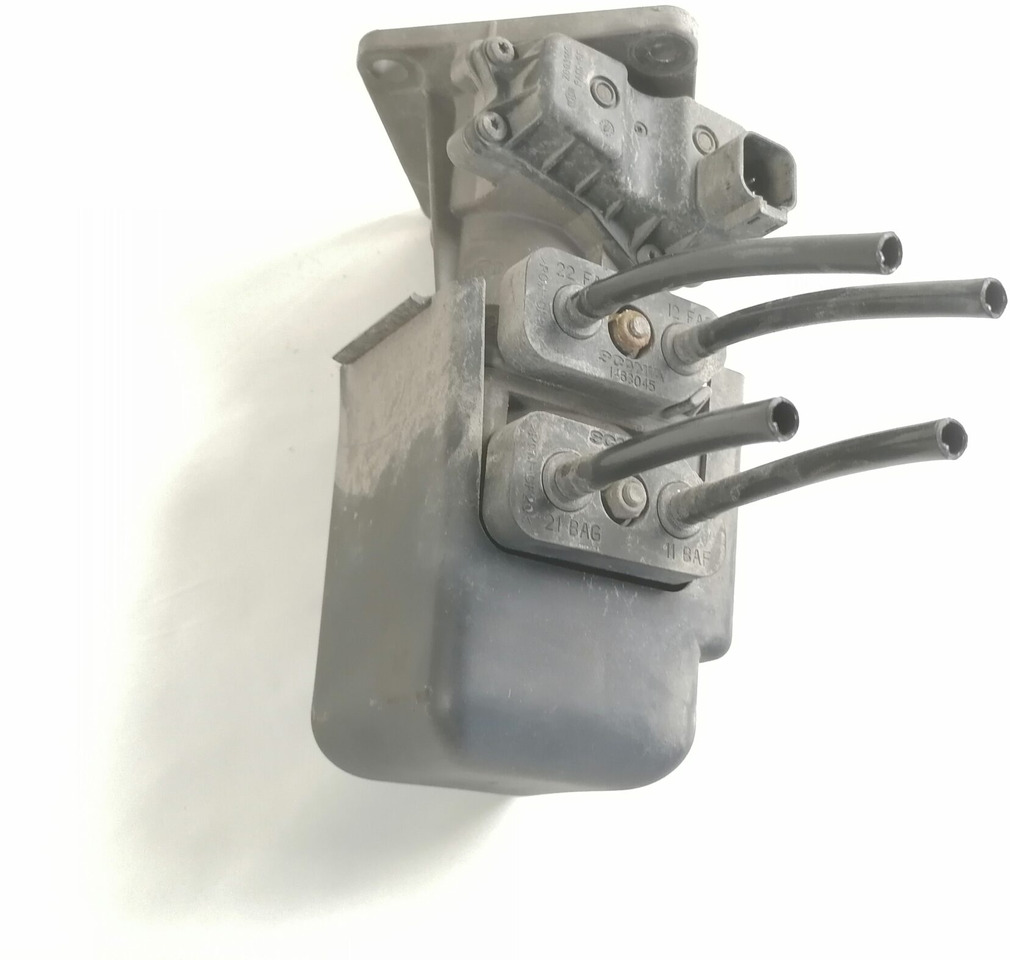 Scania Brake pressure control 1942899 - Brake valve for Truck: picture 2 Scania Brake pressure control 1942899 - Brake valve for Truck: picture 2