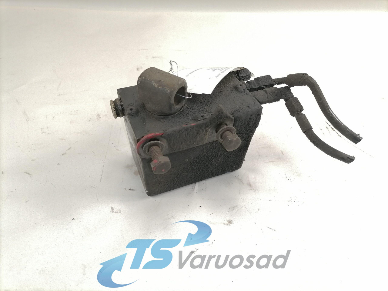 Scania Cab tilting pump 1549741 - Cab suspension for Truck: picture 1 Scania Cab tilting pump 1549741 - Cab suspension for Truck: picture 1