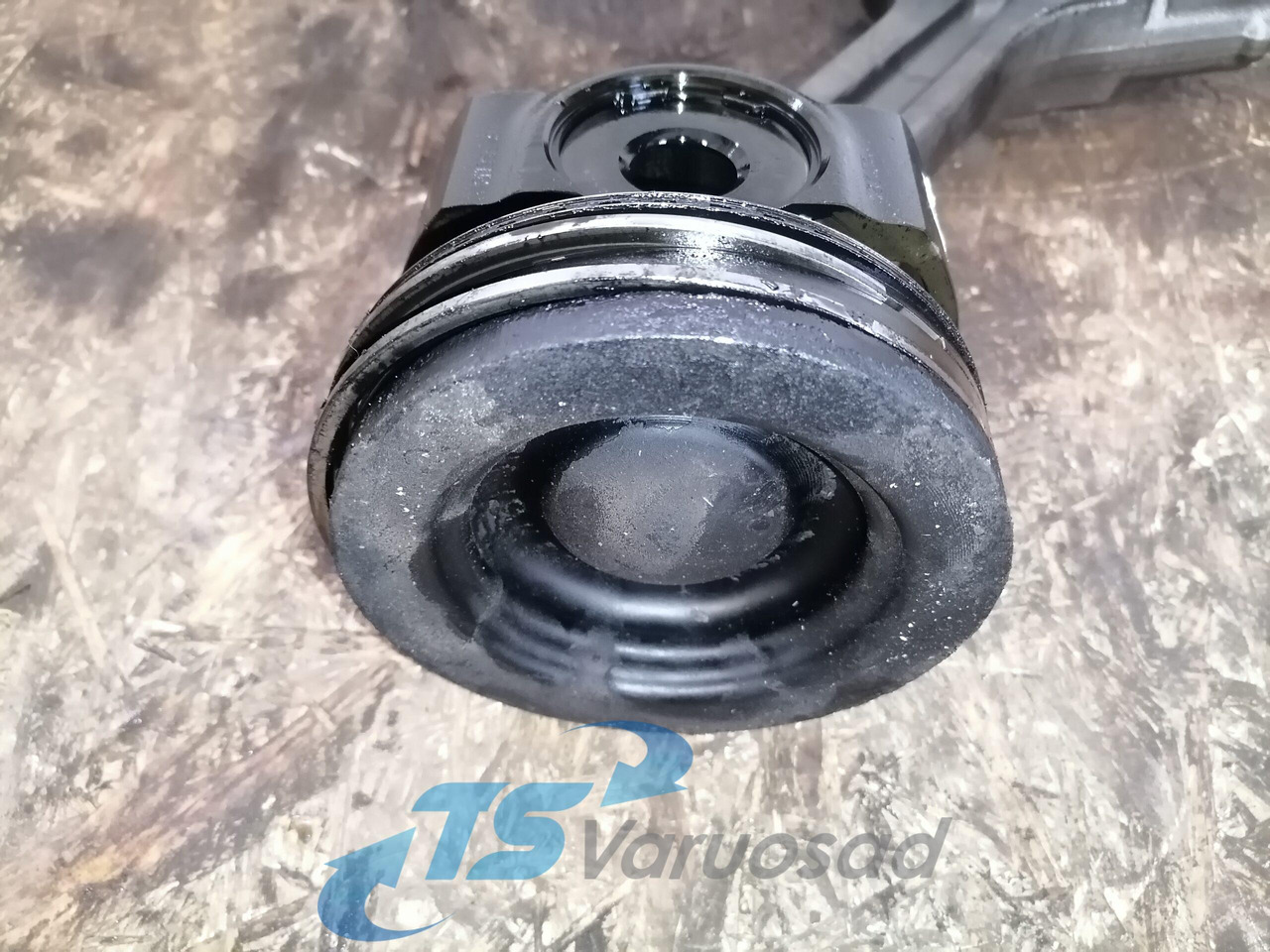 Scania Connecting rod + piston 2263286 - Piston/ Ring/ Bushing for Truck: picture 4 Scania Connecting rod + piston 2263286 - Piston/ Ring/ Bushing for Truck: picture 4