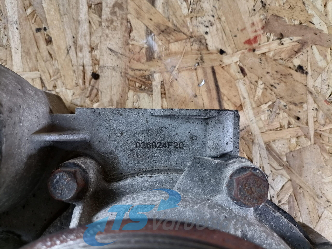 Scania Cooling pump 1896752 - Coolant pump for Truck: picture 3 Scania Cooling pump 1896752 - Coolant pump for Truck: picture 3