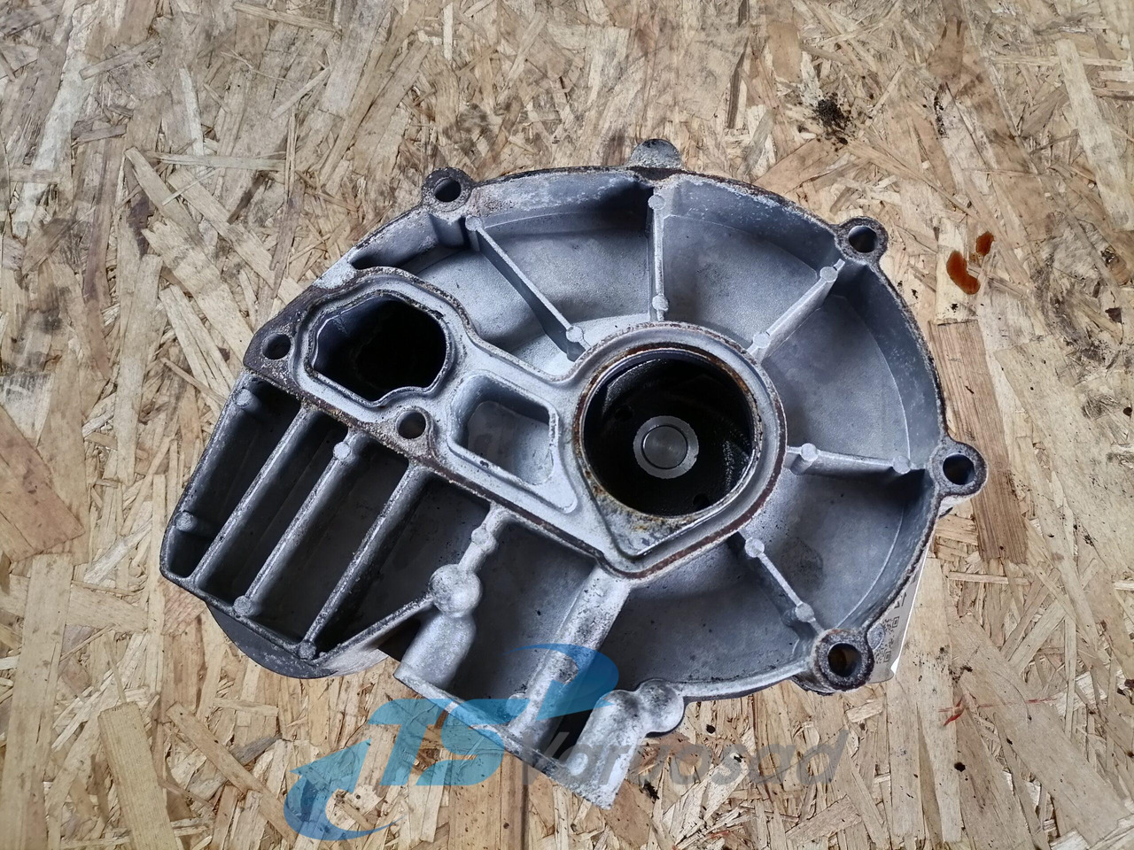 Scania Cooling pump 1896752 - Coolant pump for Truck: picture 2 Scania Cooling pump 1896752 - Coolant pump for Truck: picture 2