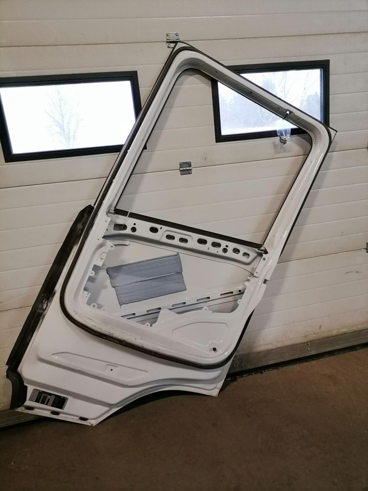 Scania Door 2653997 - Door and parts for Truck: picture 5 Scania Door 2653997 - Door and parts for Truck: picture 5