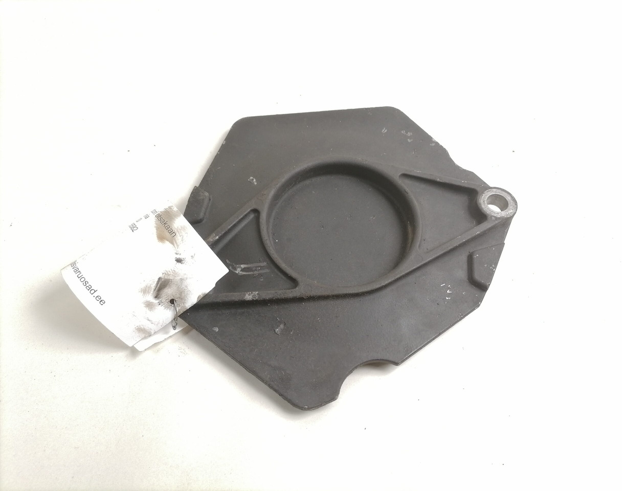 Scania Engine front cover 1725582 - Engine and parts for Truck: picture 3 Scania Engine front cover 1725582 - Engine and parts for Truck: picture 3