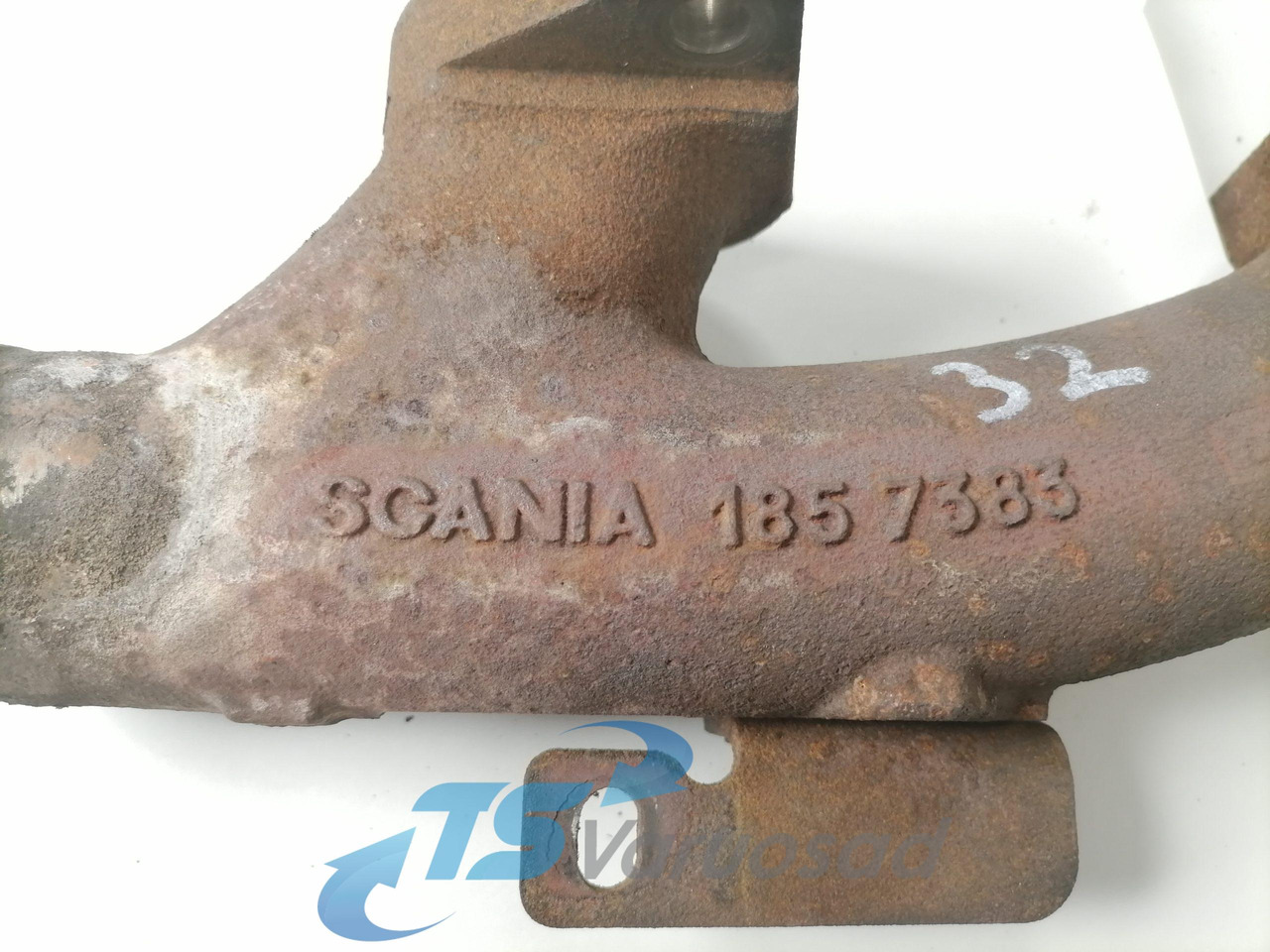 Scania Exhaust mainfold 1857383 - Exhaust manifold for Truck: picture 3 Scania Exhaust mainfold 1857383 - Exhaust manifold for Truck: picture 3