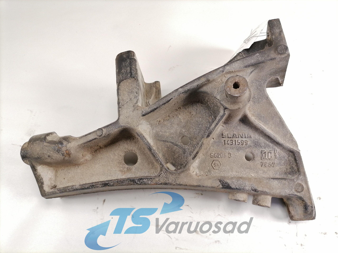 Scania Front bumper carrier 1431599 - Frame/ Chassis for Truck: picture 2 Scania Front bumper carrier 1431599 - Frame/ Chassis for Truck: picture 2