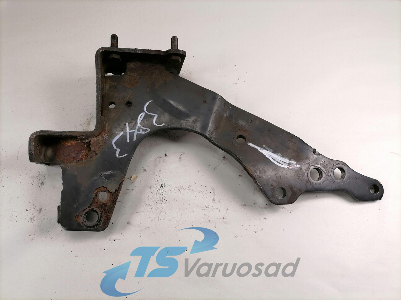 Scania Front bumper carrier 1802166 - Bumper for Truck: picture 3 Scania Front bumper carrier 1802166 - Bumper for Truck: picture 3