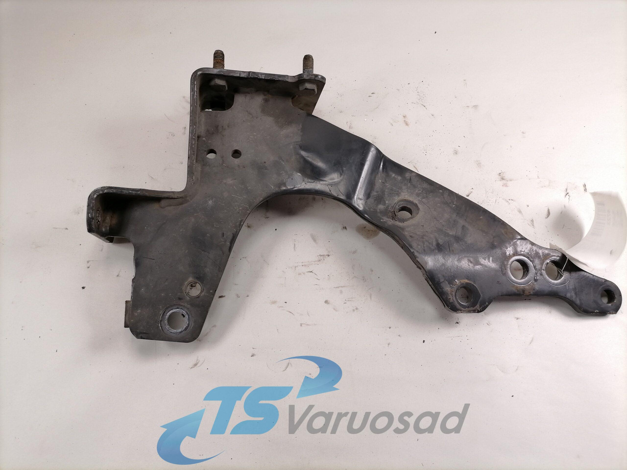 Scania Front bumper carrier 1802166 - Bumper for Truck: picture 2 Scania Front bumper carrier 1802166 - Bumper for Truck: picture 2