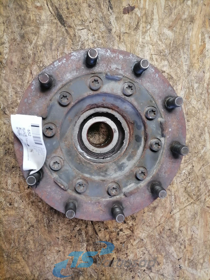 Scania Front hub 1724406 - Wheel hub for Truck: picture 2 Scania Front hub 1724406 - Wheel hub for Truck: picture 2