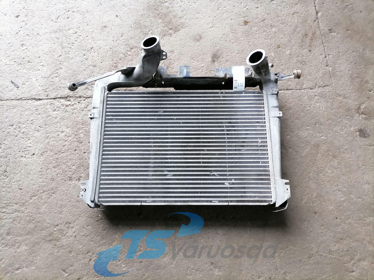 Scania Intercooler radiator 1531767 - Intercooler for Truck: picture 1 Scania Intercooler radiator 1531767 - Intercooler for Truck: picture 1