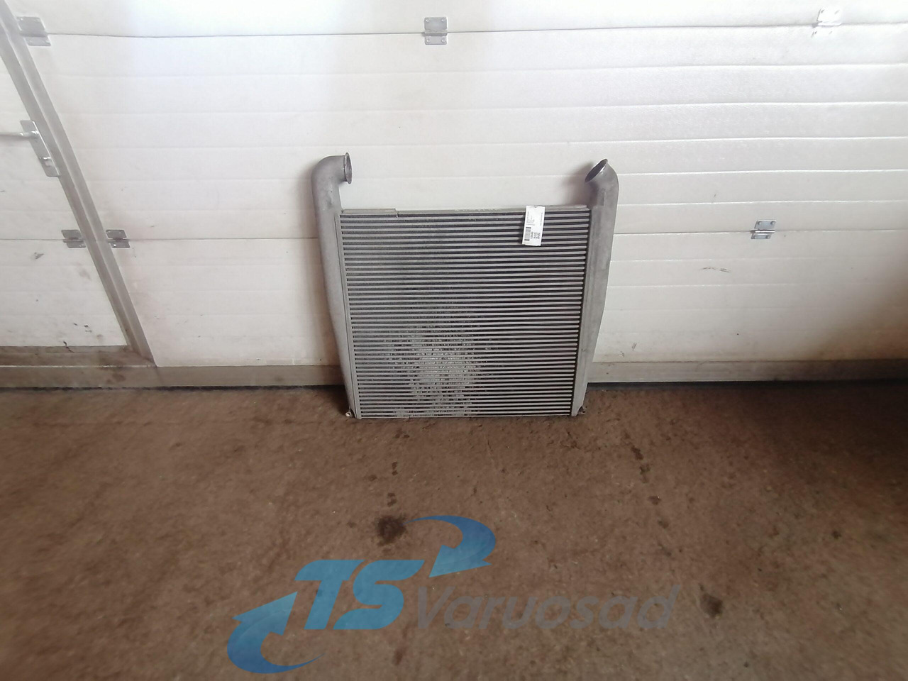 Scania Intercooler radiator DASC001TT - Intercooler for Truck: picture 1 Scania Intercooler radiator DASC001TT - Intercooler for Truck: picture 1