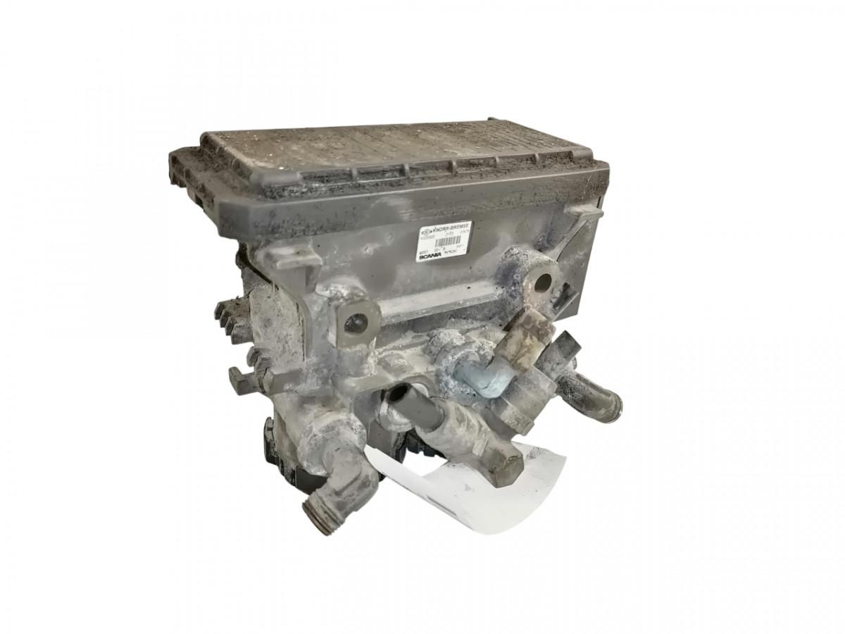 Scania Rear axel brake pressure control valve 1879280 - Brake valve for Truck: picture 1 Scania Rear axel brake pressure control valve 1879280 - Brake valve for Truck: picture 1