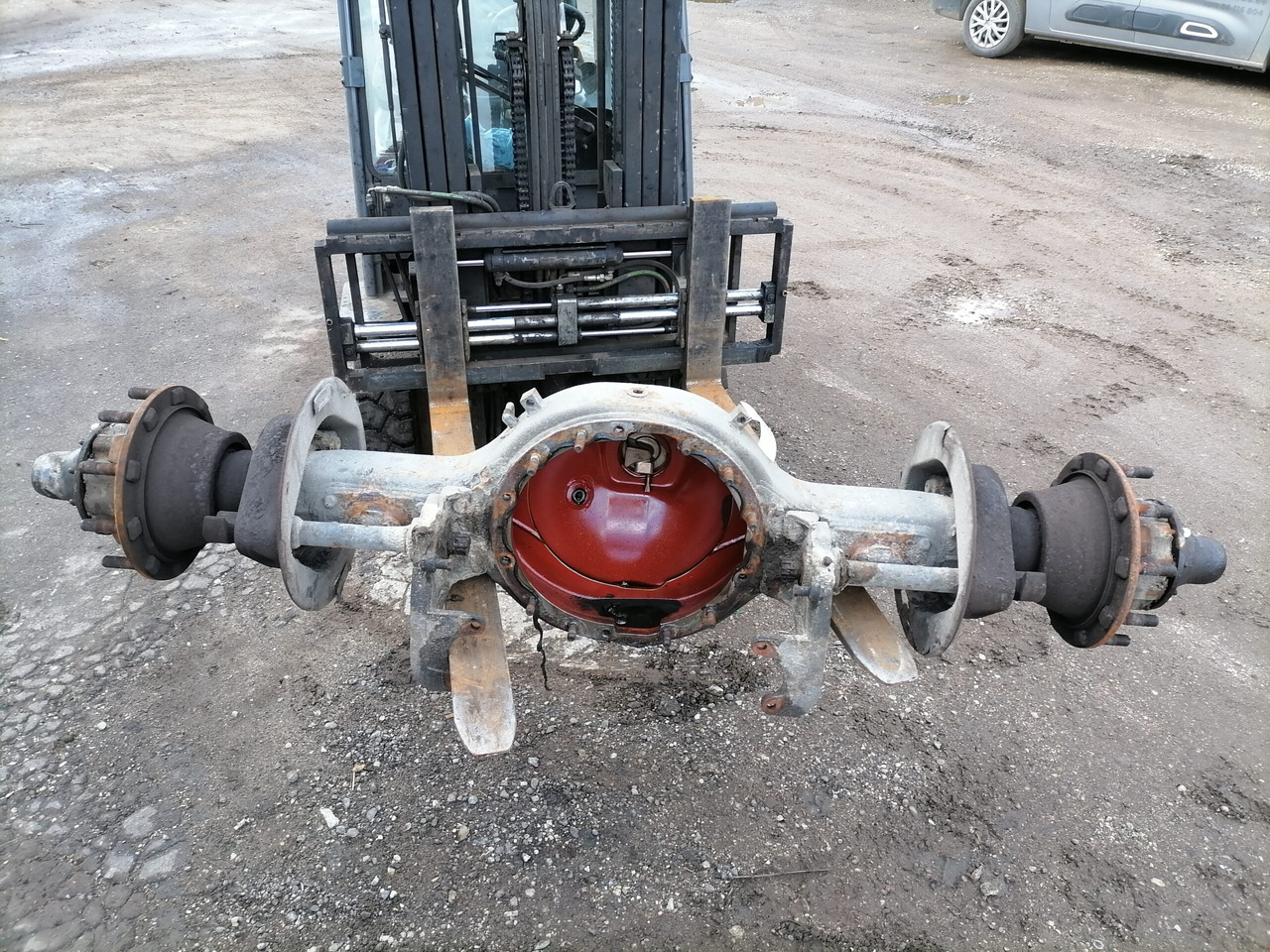 Scania Rear axel housing 1413991 - Axle and parts for Truck: picture 1 Scania Rear axel housing 1413991 - Axle and parts for Truck: picture 1