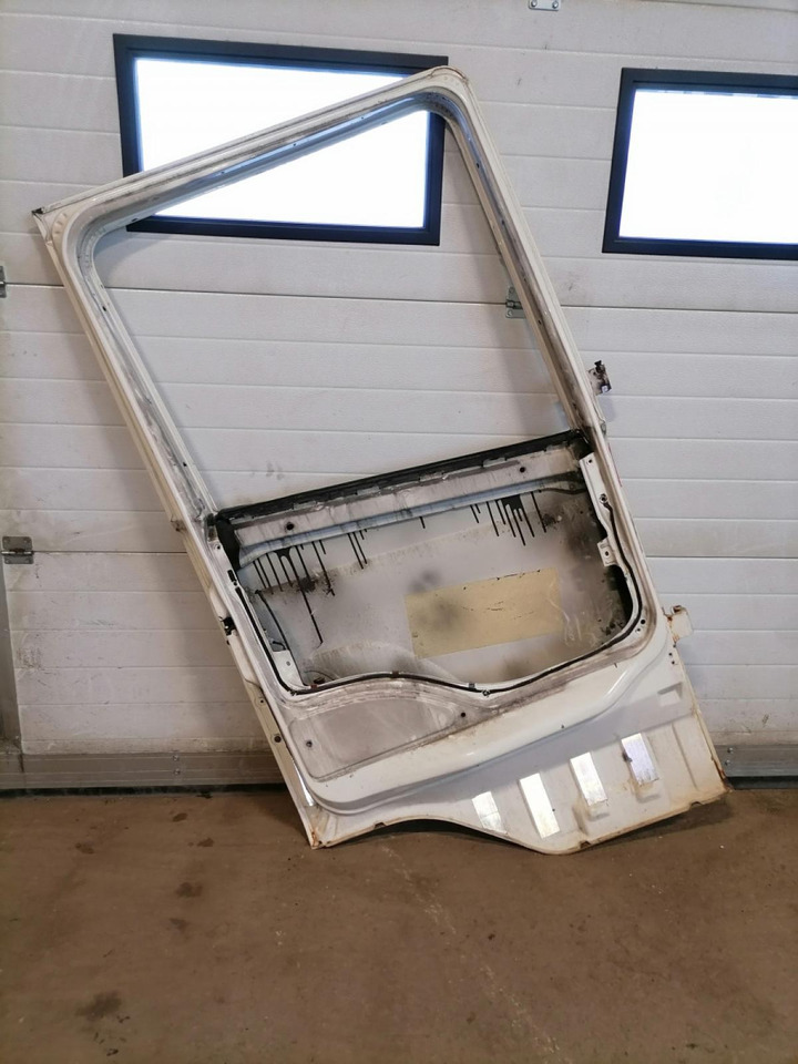 Scania Scania uks, vasak 1476534 - Door and parts for Truck: picture 3 Scania Scania uks, vasak 1476534 - Door and parts for Truck: picture 3