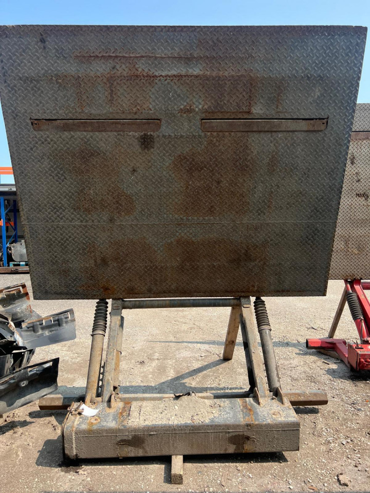 Scania Tagaluuktõstuk, ZEPRO BZ20-152S BZ20152S - Universal part for Truck: picture 1 Scania Tagaluuktõstuk, ZEPRO BZ20-152S BZ20152S - Universal part for Truck: picture 1