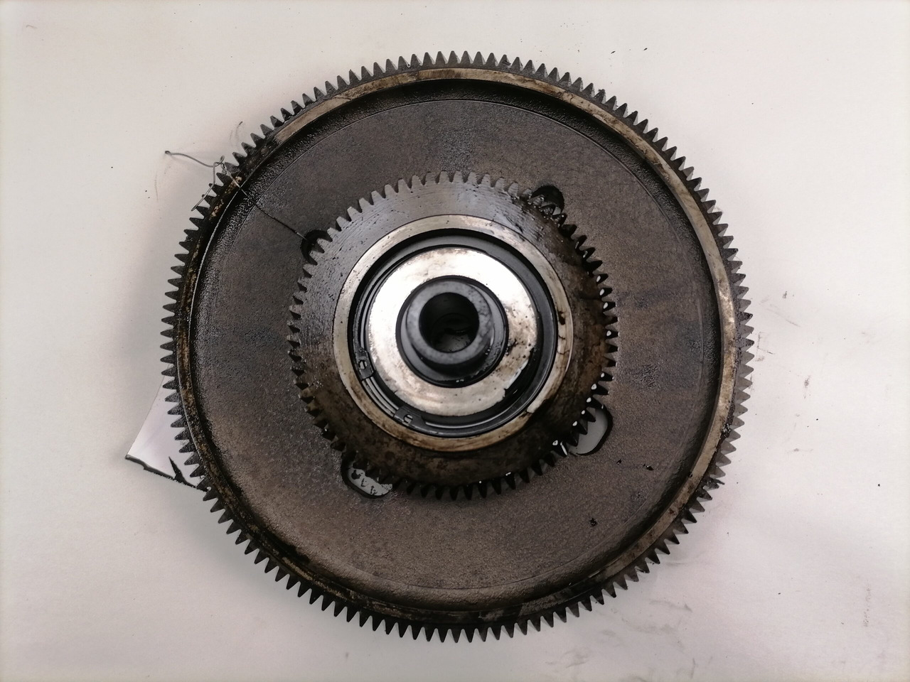 Scania Timing gear 1398294 - Engine and parts for Truck: picture 2 Scania Timing gear 1398294 - Engine and parts for Truck: picture 2