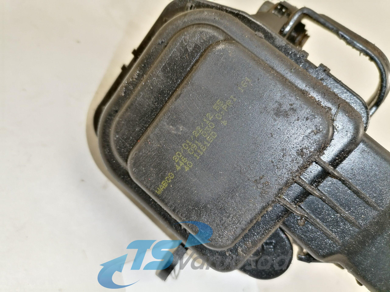 Scania Water valve 4460910300 - Heating/ Ventilation for Truck: picture 2 Scania Water valve 4460910300 - Heating/ Ventilation for Truck: picture 2