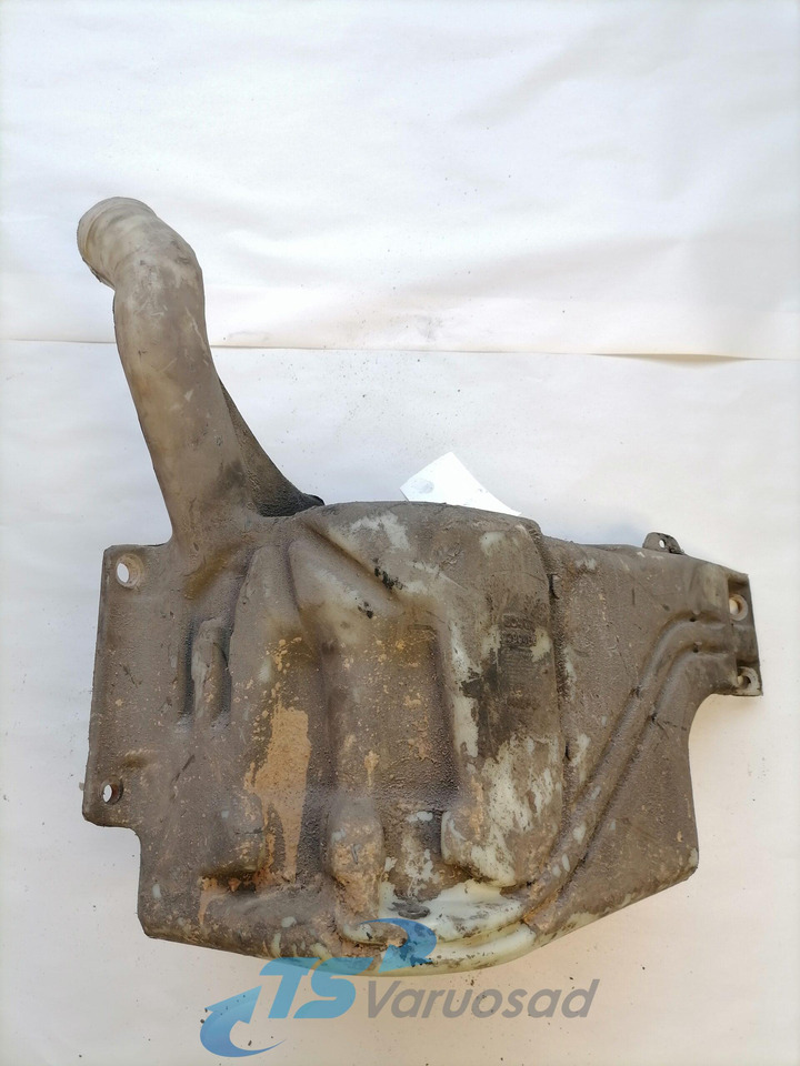 Scania Windscreen washer fluid tank 1399464 - Wiper for Truck: picture 1 Scania Windscreen washer fluid tank 1399464 - Wiper for Truck: picture 1