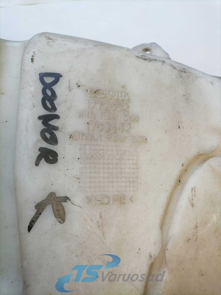 Scania Windscreen washer fluid tank 1772662 - Wiper for Truck: picture 3 Scania Windscreen washer fluid tank 1772662 - Wiper for Truck: picture 3