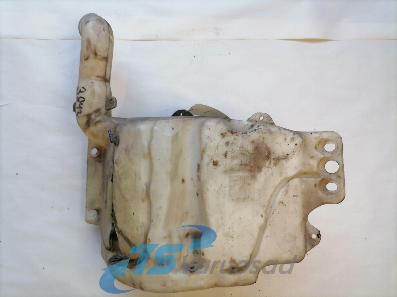 Scania Windscreen washer fluid tank 1854255 - Wiper for Truck: picture 1 Scania Windscreen washer fluid tank 1854255 - Wiper for Truck: picture 1