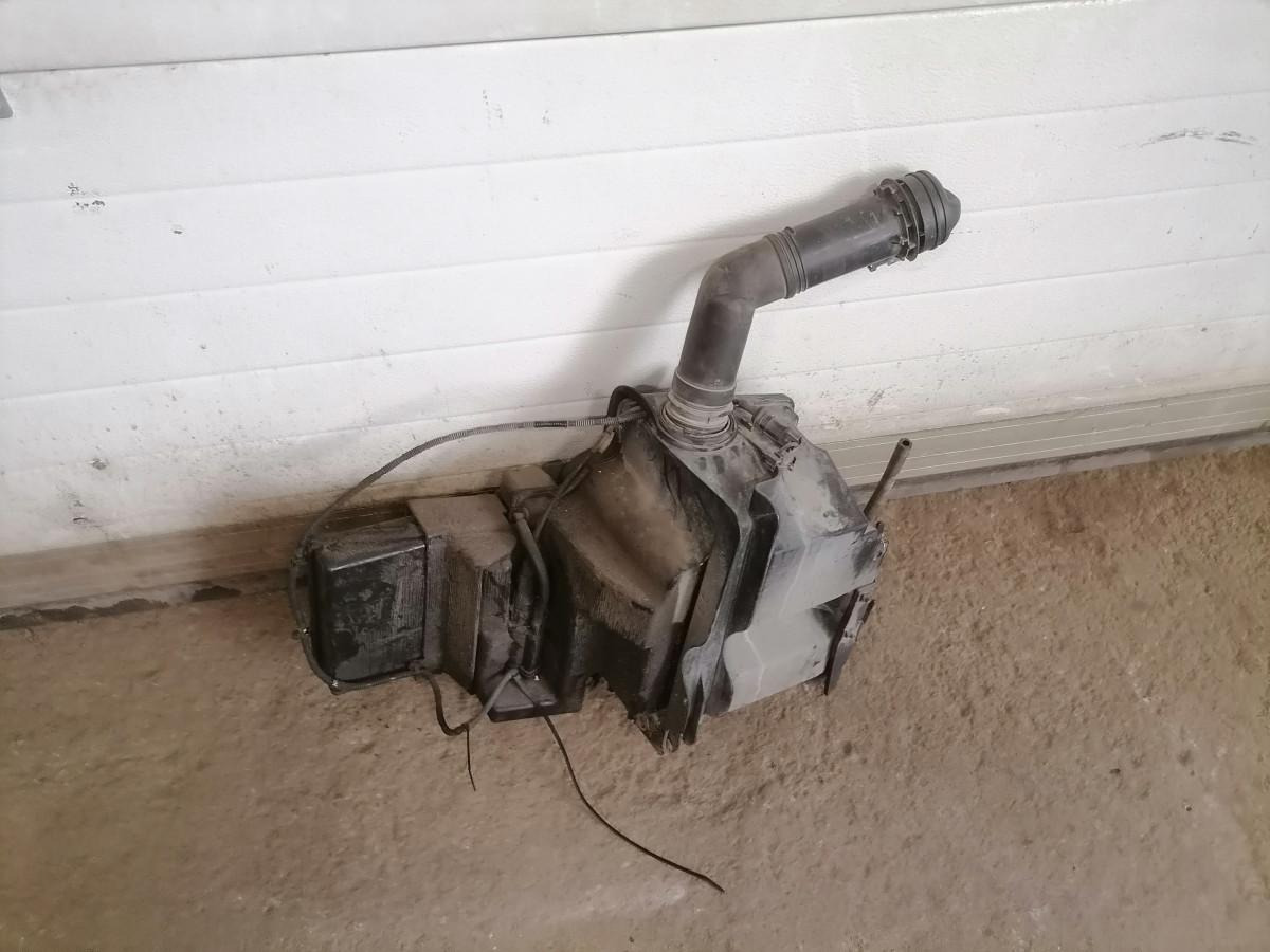 Scania Windscreen washer fluid tank 2512290 - Wiper for Truck: picture 2 Scania Windscreen washer fluid tank 2512290 - Wiper for Truck: picture 2