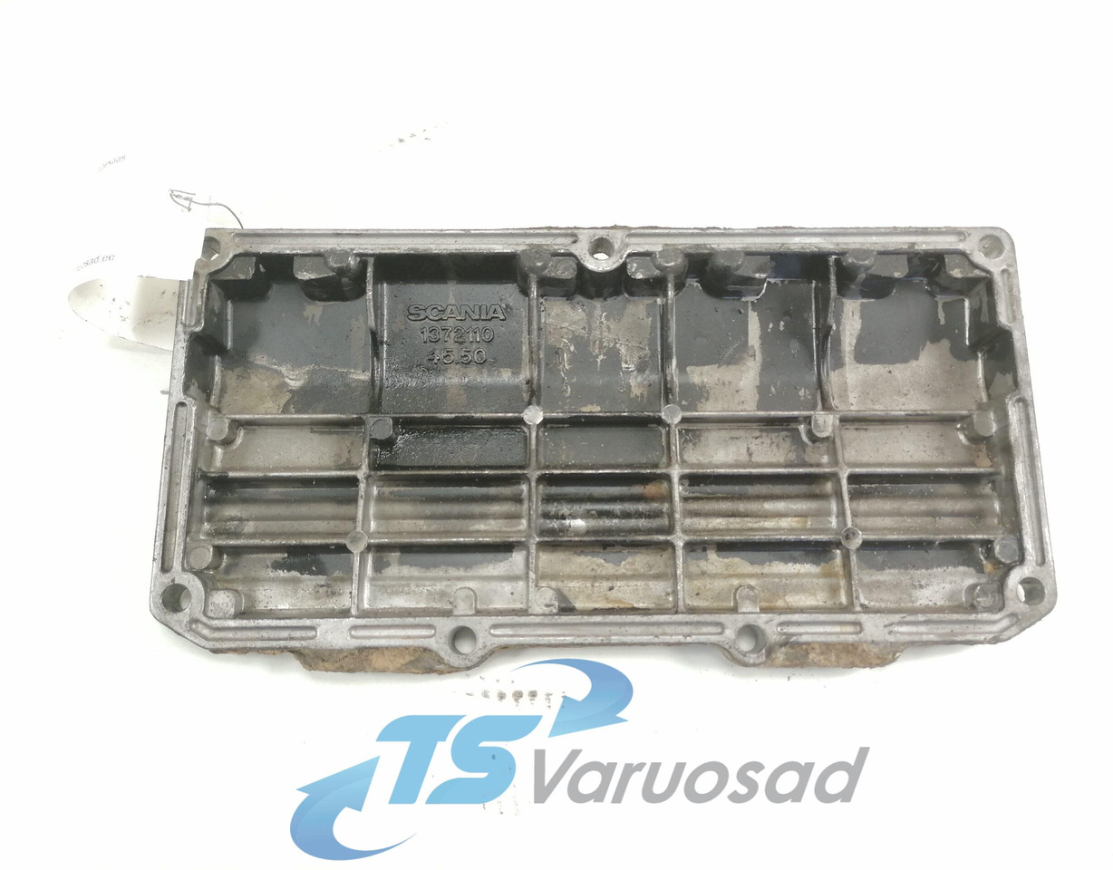 Scania engine side cover 1372110 - Engine and parts for Truck: picture 2 Scania engine side cover 1372110 - Engine and parts for Truck: picture 2