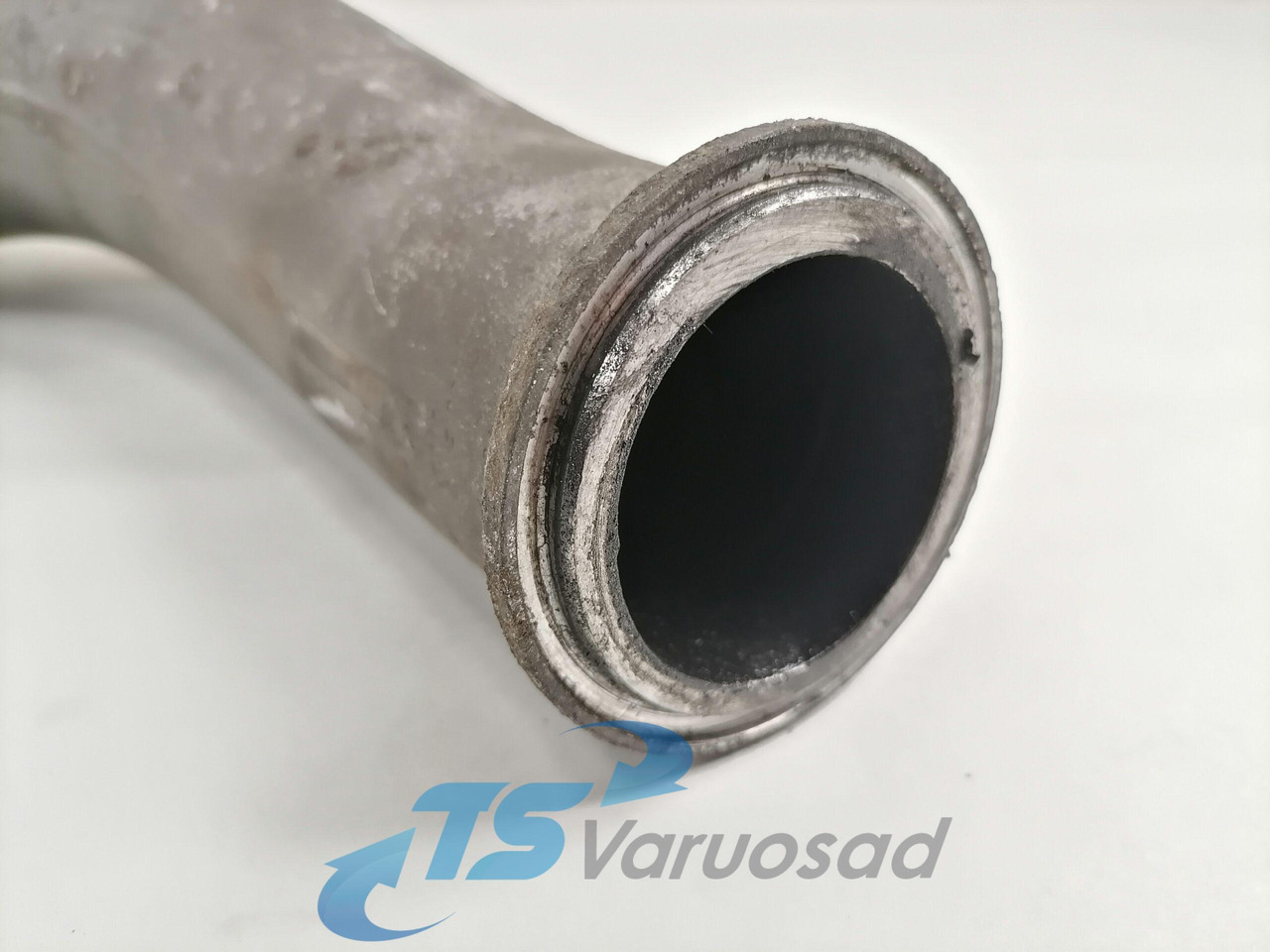 Scania intercooler pipe 1523899 - Intercooler for Truck: picture 3 Scania intercooler pipe 1523899 - Intercooler for Truck: picture 3