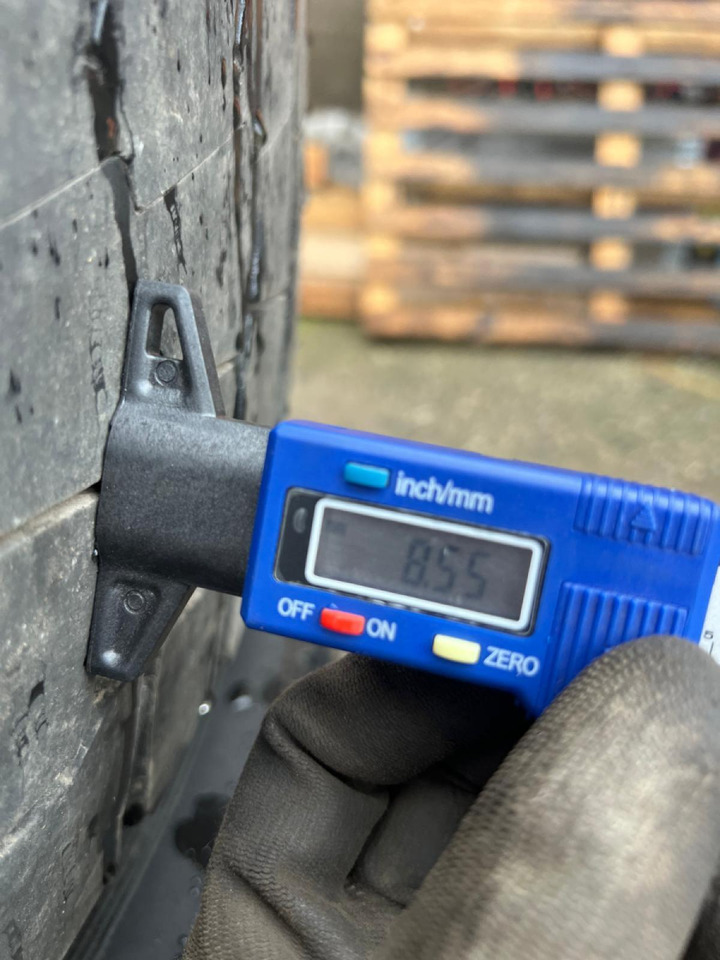 Universaalne Rehvid + veljed 315/80R22.5 31580R225 - Wheels and tires for Truck: picture 3 Universaalne Rehvid + veljed 315/80R22.5 31580R225 - Wheels and tires for Truck: picture 3