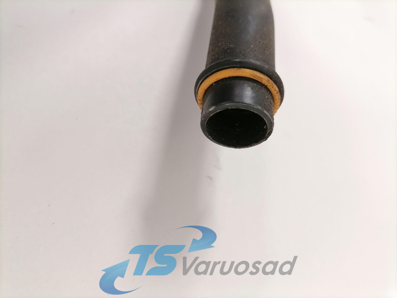 Volvo A/C pipe 20708192 - Heating/ Ventilation for Truck: picture 3 Volvo A/C pipe 20708192 - Heating/ Ventilation for Truck: picture 3