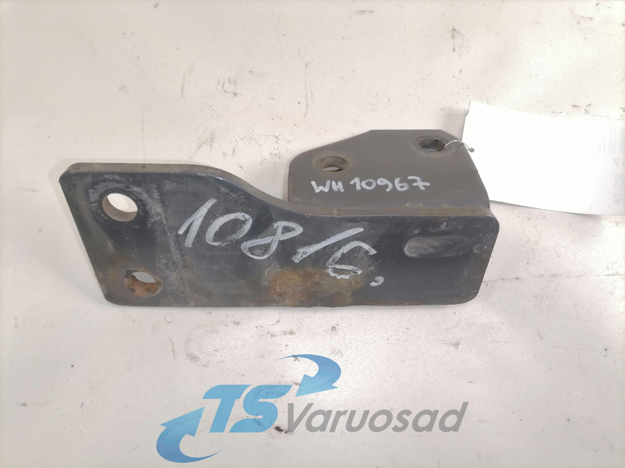 Volvo Bracket 21243554 - Frame/ Chassis for Truck: picture 2 Volvo Bracket 21243554 - Frame/ Chassis for Truck: picture 2