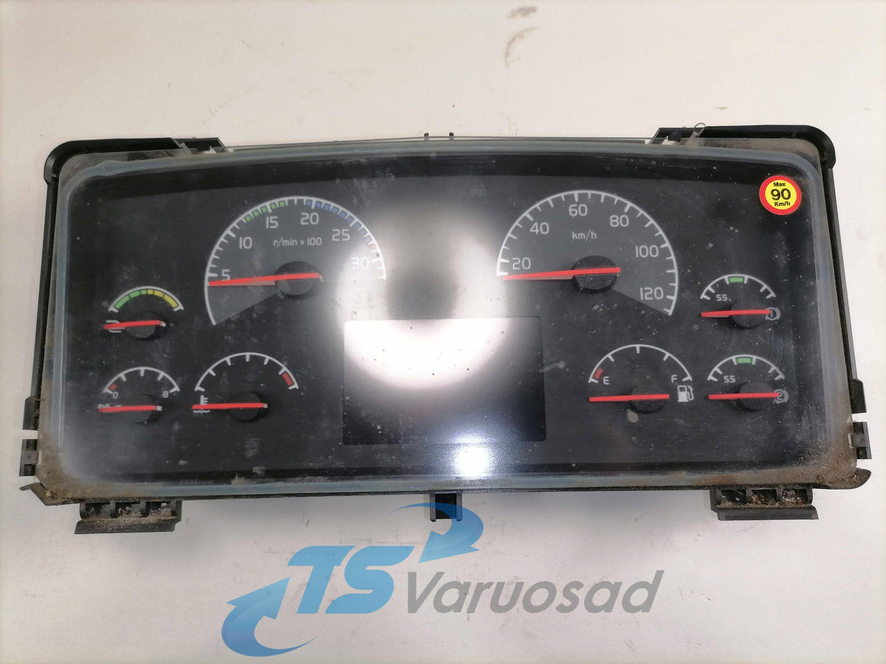 Volvo Dashboard 21375853 - Dashboard for Truck: picture 2 Volvo Dashboard 21375853 - Dashboard for Truck: picture 2