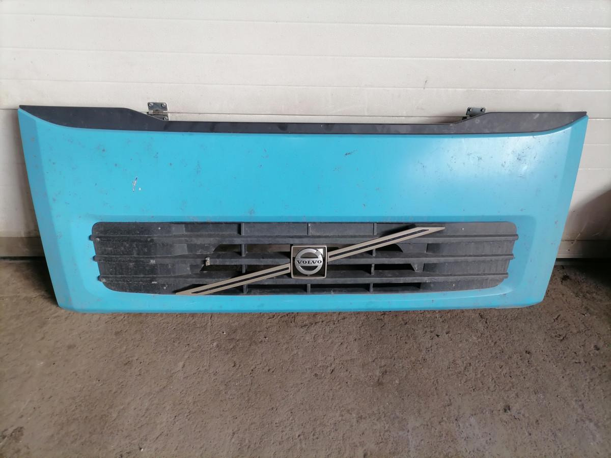 Volvo Grille panel 20748337 - Grill for Truck: picture 2 Volvo Grille panel 20748337 - Grill for Truck: picture 2