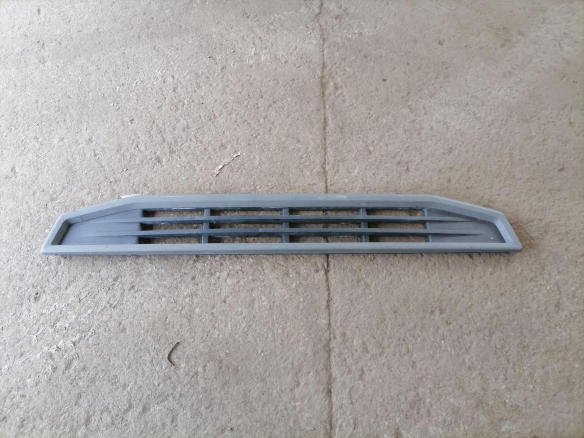 Volvo Grille panel 82208512 - Grill for Truck: picture 2 Volvo Grille panel 82208512 - Grill for Truck: picture 2