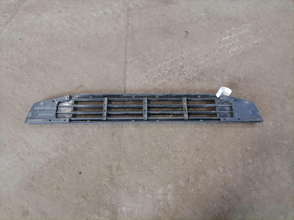 Volvo Grille panel 82208512 - Grill for Truck: picture 3 Volvo Grille panel 82208512 - Grill for Truck: picture 3