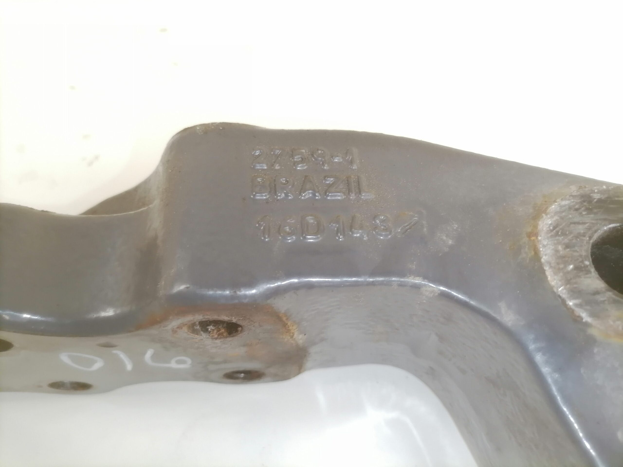 Volvo Kabiini kandur, tagumine 21647361 - Cab suspension for Truck: picture 4 Volvo Kabiini kandur, tagumine 21647361 - Cab suspension for Truck: picture 4