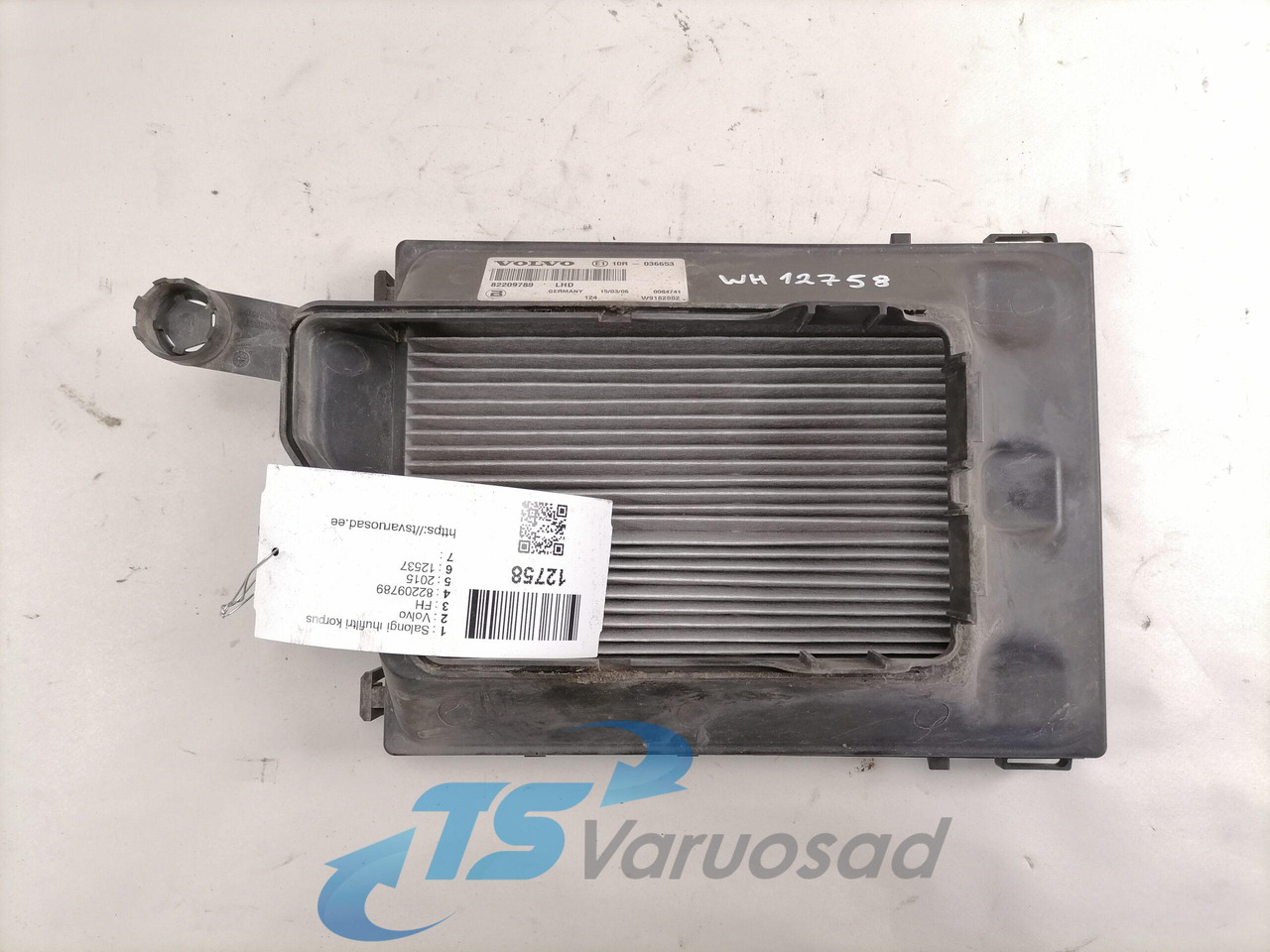 Volvo Salongi õhufiltri korpus 82209789 - Universal part for Truck: picture 3 Volvo Salongi õhufiltri korpus 82209789 - Universal part for Truck: picture 3