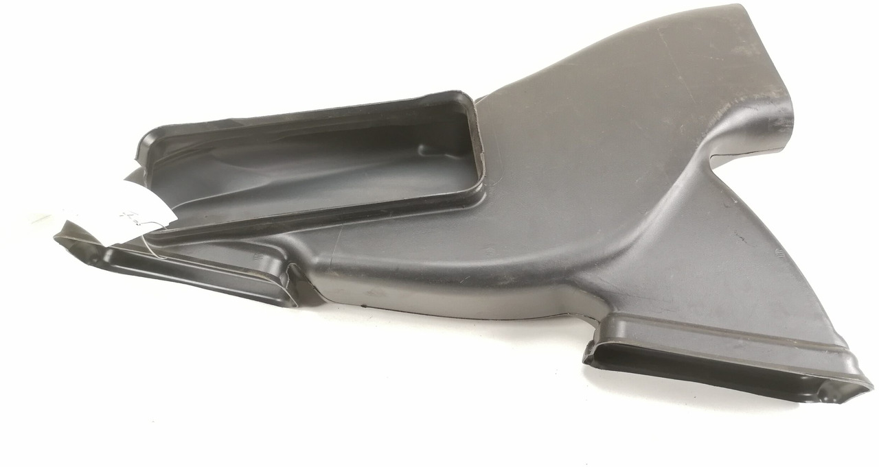Volvo Salongi plastik 84031363 - Universal part for Truck: picture 3 Volvo Salongi plastik 84031363 - Universal part for Truck: picture 3
