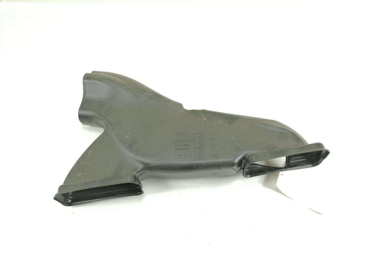 Volvo Salongi plastik 84031363 - Universal part for Truck: picture 1 Volvo Salongi plastik 84031363 - Universal part for Truck: picture 1