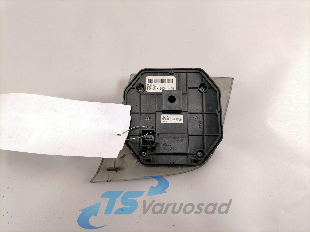 Volvo Switch, lights 22154311 - Cab for Truck: picture 3 Volvo Switch, lights 22154311 - Cab for Truck: picture 3